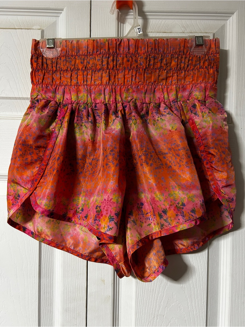 Natural Life High-Waist Floral Ruffle Womenโs Shorts in Orange-Pink Floral